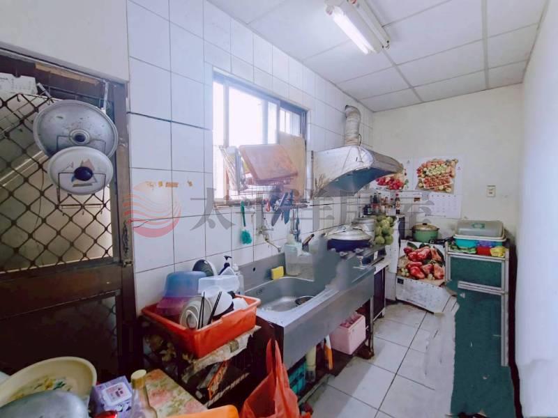 大竹低總價大面寬透天房屋室內格局與周邊環境