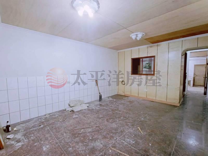 大竹低總價活巷車庫透天房屋室內格局與周邊環境