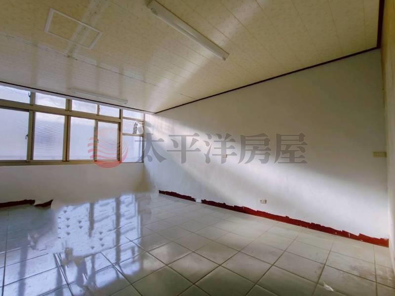 大竹低總價活巷車庫透天房屋室內格局與周邊環境