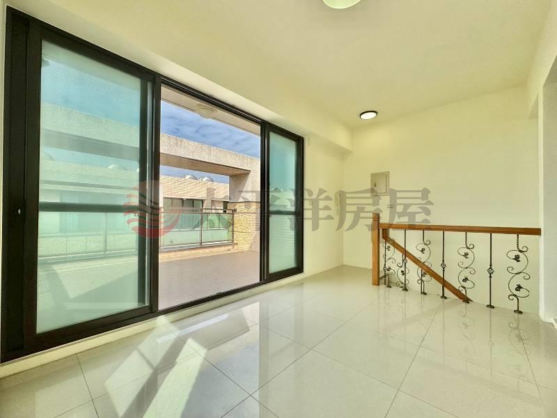 鹿港頂番婆輕屋齡別墅房屋室內格局與周邊環境