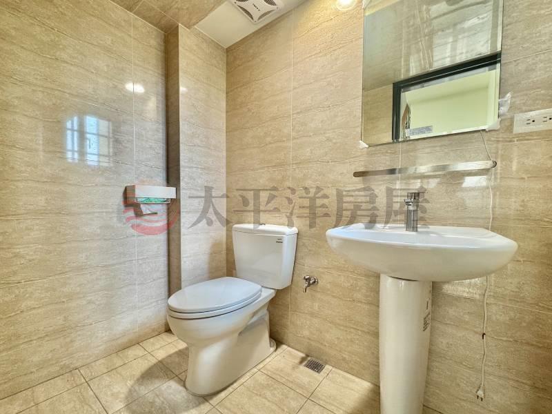 鹿港頂番婆輕屋齡別墅房屋室內格局與周邊環境