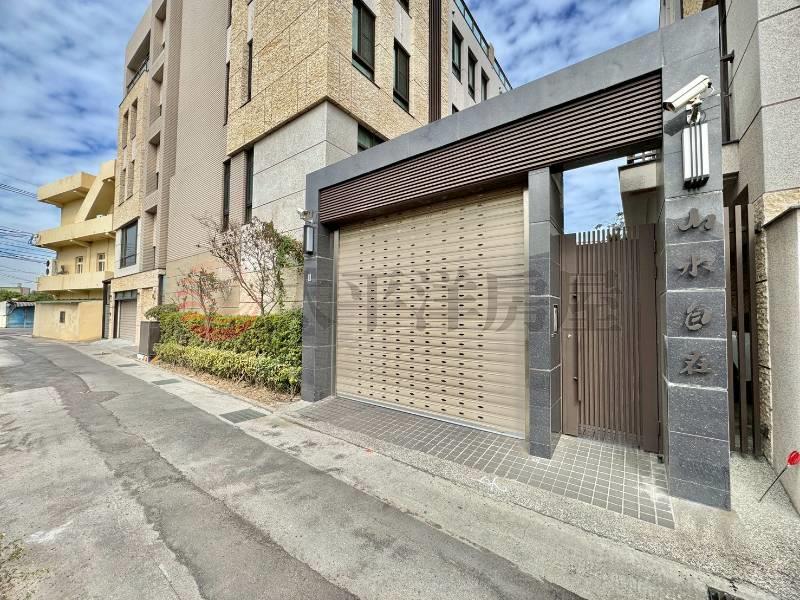 鹿港頂番婆輕屋齡別墅房屋室內格局與周邊環境