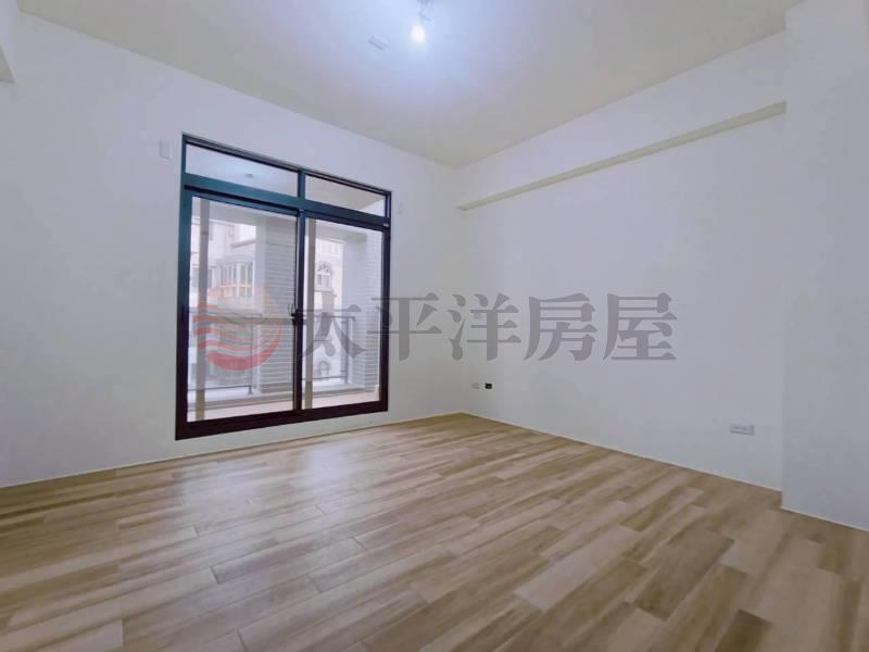 彰泰全新電梯別墅A房屋室內格局與周邊環境