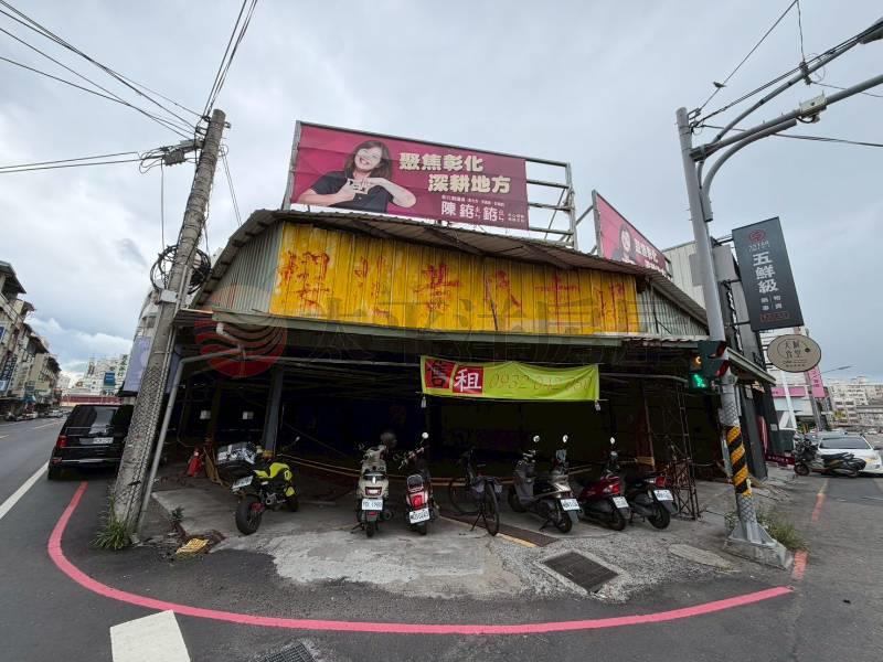 櫻花黃昏市場角地房屋室內格局與周邊環境