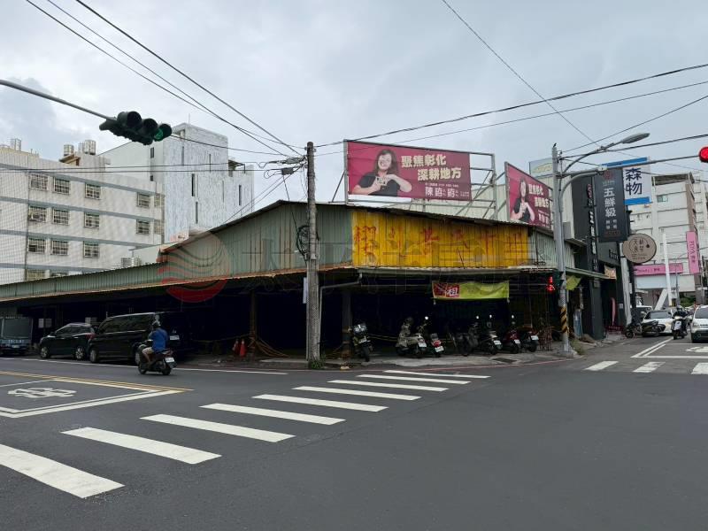 櫻花黃昏市場角地房屋室內格局與周邊環境