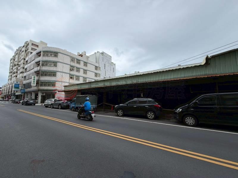 櫻花黃昏市場角地房屋室內格局與周邊環境