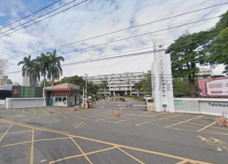 獨家台中高工開價低於實登價★大慶家園臨路房屋室內格局與周邊環境