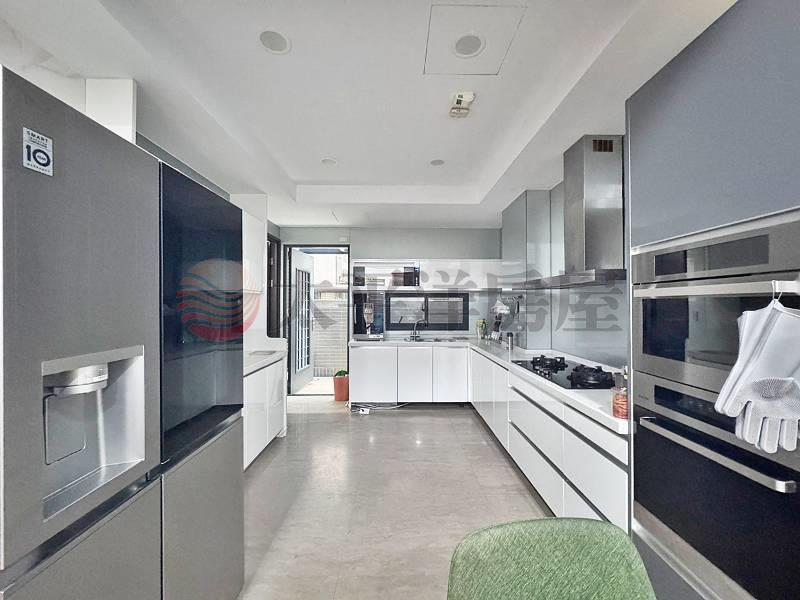 電梯別墅【國雄青水硯 】5.5米雙車房屋室內格局與周邊環境