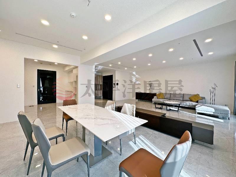 獨家【聯聚方庭大廈】中高樓朝南視野輕裝潢房屋室內格局與周邊環境