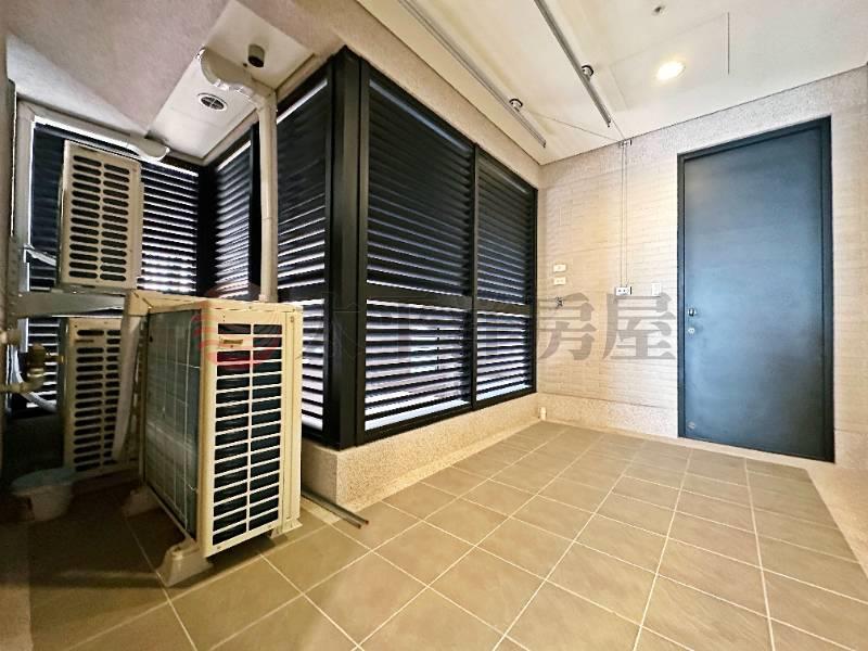 獨家【聯聚方庭大廈】中高樓朝南視野輕裝潢房屋室內格局與周邊環境