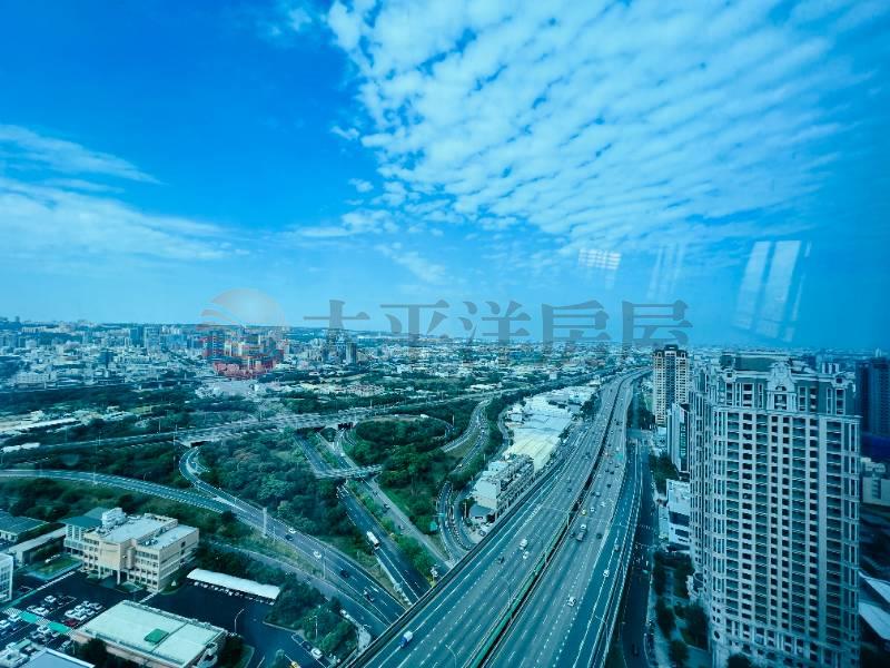 台中商辦TOP1環球經貿中心-可分戶出售房屋室內格局與周邊環境