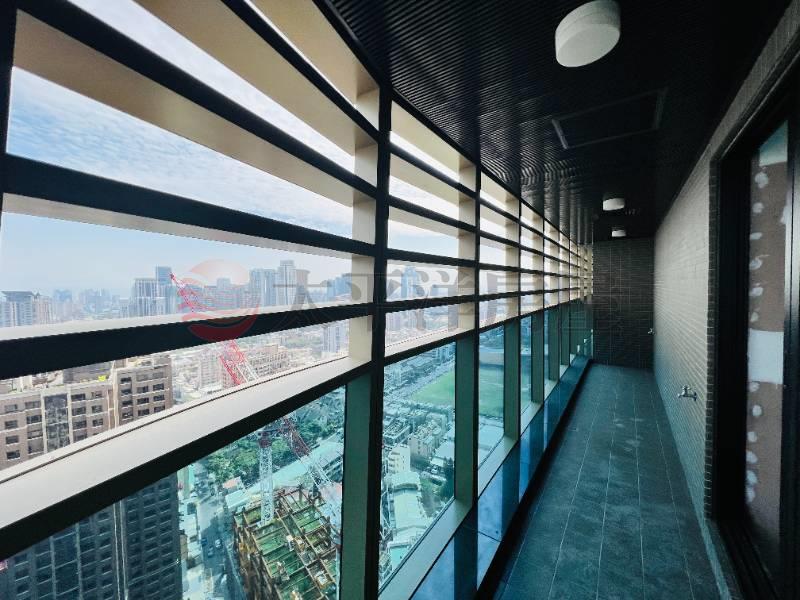 台中商辦TOP1環球經貿中心-可分戶出售房屋室內格局與周邊環境