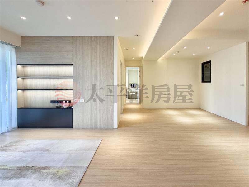 專任寶輝THESPRINGS三改二樹梢精房屋室內格局與周邊環境