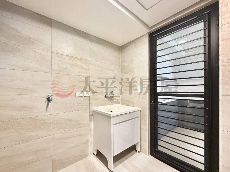 專任寶輝THESPRINGS三改二樹梢精房屋室內格局與周邊環境