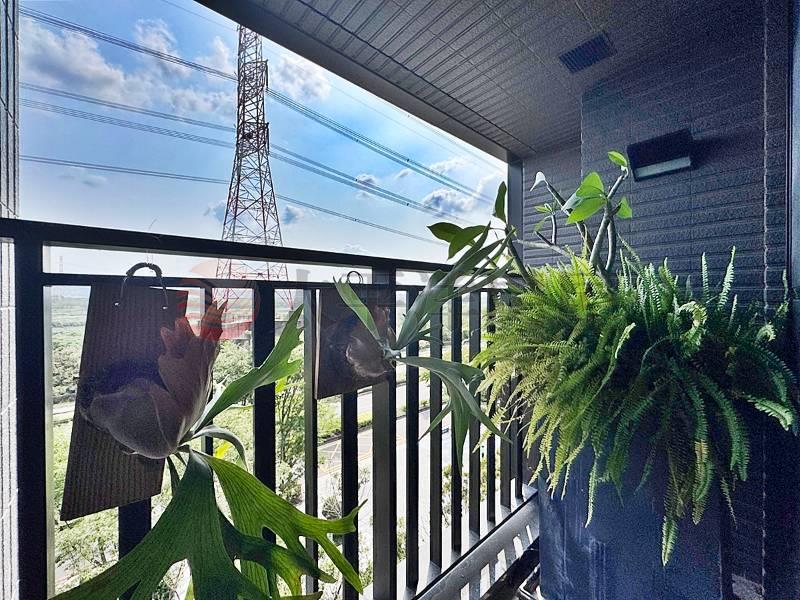 烏日高鐵特區【惠宇上和】稀有朝南景觀2房房屋室內格局與周邊環境