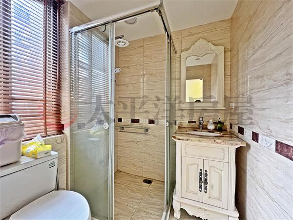 帝王戶 超美裝潢【鄉林皇居】高樓層 大四房屋室內格局與周邊環境