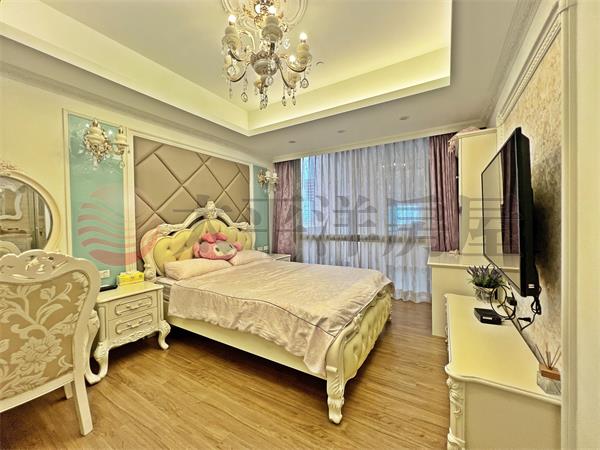 帝王戶 超美裝潢【鄉林皇居】高樓層 大四房屋室內格局與周邊環境