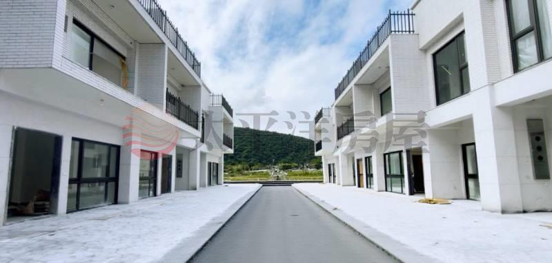 青山水岸B2房屋室內格局與周邊環境