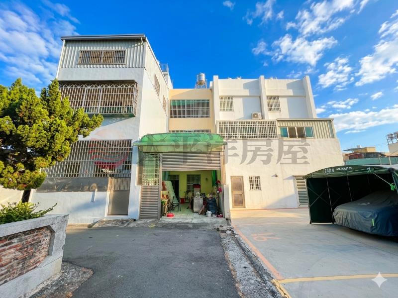 近田中火車站前後臨路車庫透天房屋室內格局與周邊環境