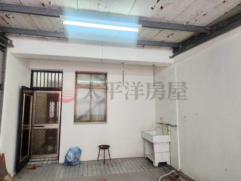 向陽街信義國小第一排美透天房屋室內格局與周邊環境