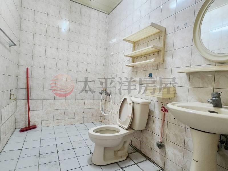 向陽街信義國小第一排美透天房屋室內格局與周邊環境