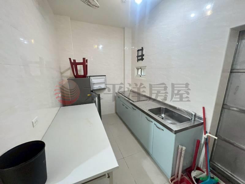 近陽明國中輕屋齡透天房屋室內格局與周邊環境