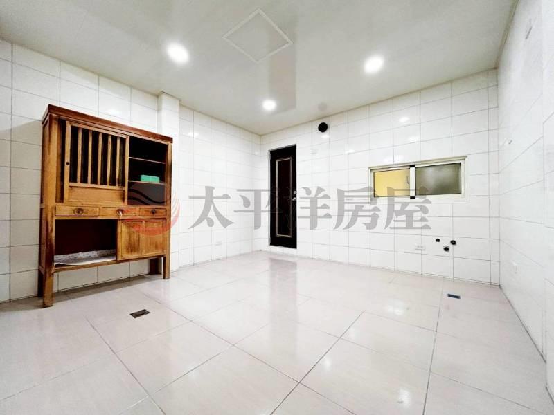 彰化農會旁整棟翻新孝親透天房屋室內格局與周邊環境