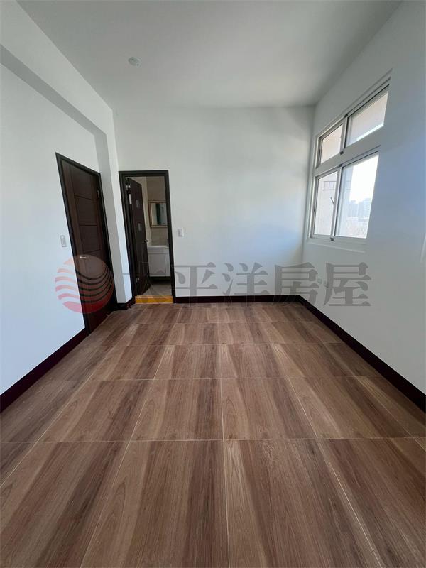 彰興國中旁正埔西街電梯黃金角店房屋室內格局與周邊環境