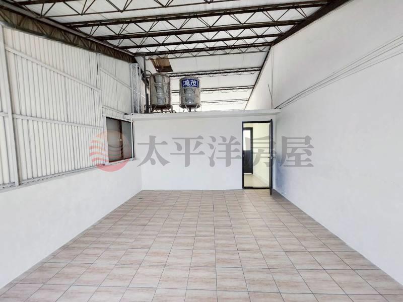 近圓林園全新整理騎樓車墅房屋室內格局與周邊環境