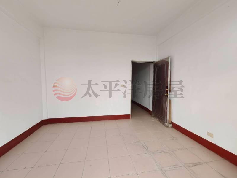 正曉陽路透天房屋室內格局與周邊環境