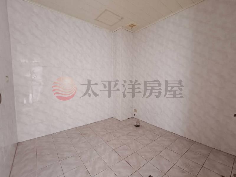 正曉陽路透天房屋室內格局與周邊環境