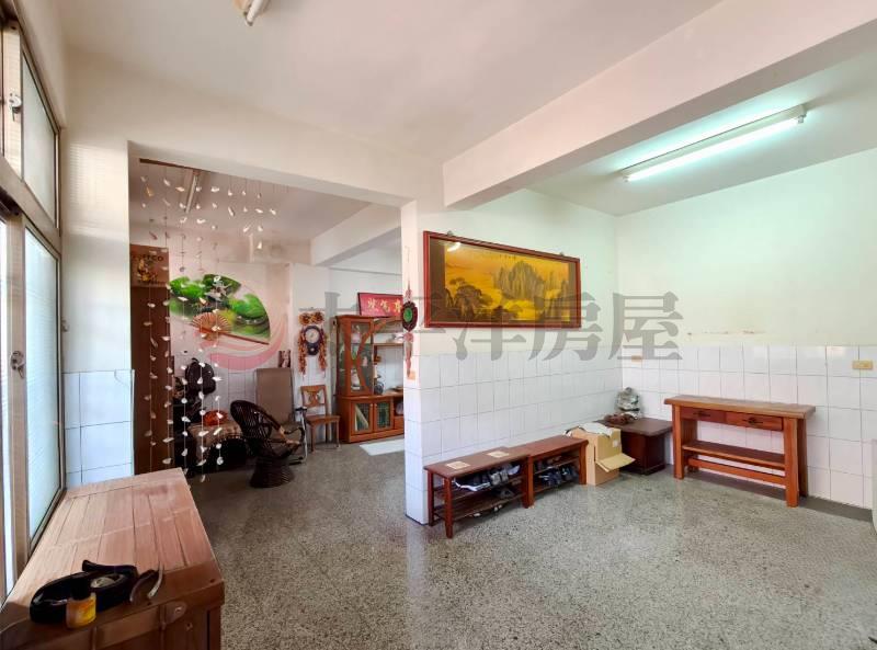 南郭學區透天房屋室內格局與周邊環境