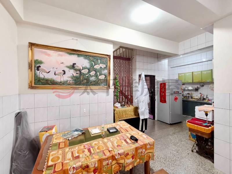 南郭學區透天房屋室內格局與周邊環境