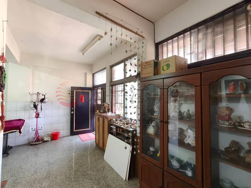 南郭學區透天房屋室內格局與周邊環境