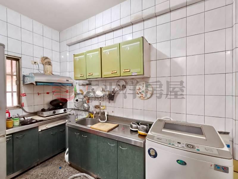 南郭學區透天房屋室內格局與周邊環境