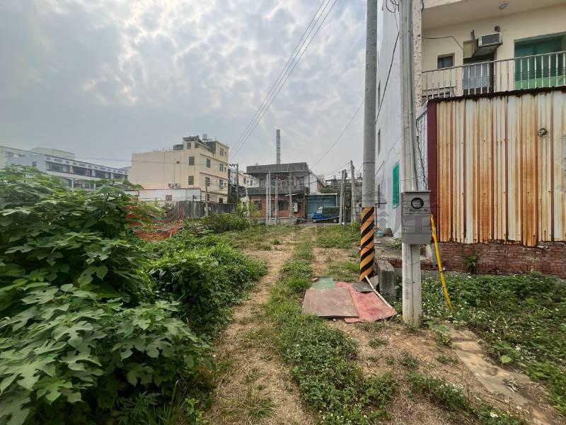 近台74超划算大地坪特目用地房屋室內格局與周邊環境