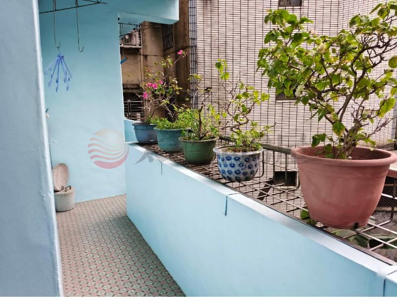 七堵一層一戶超大三房房屋室內格局與周邊環境