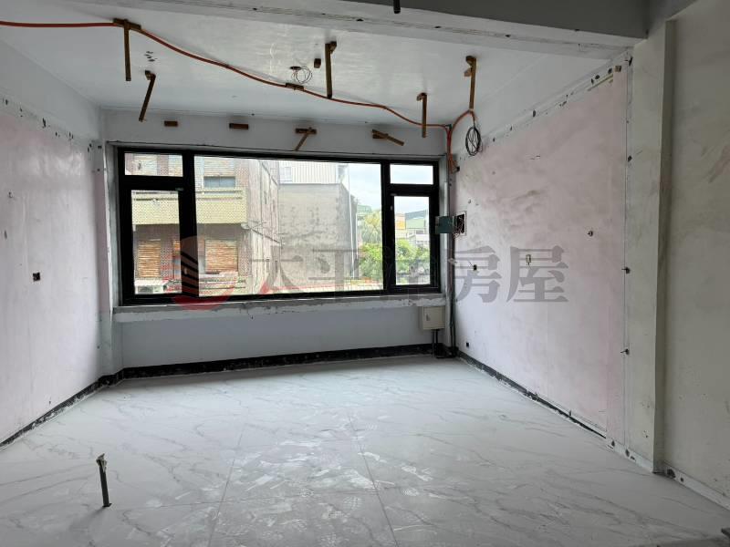羅東鎮中心低總價店面透天房屋室內格局與周邊環境
