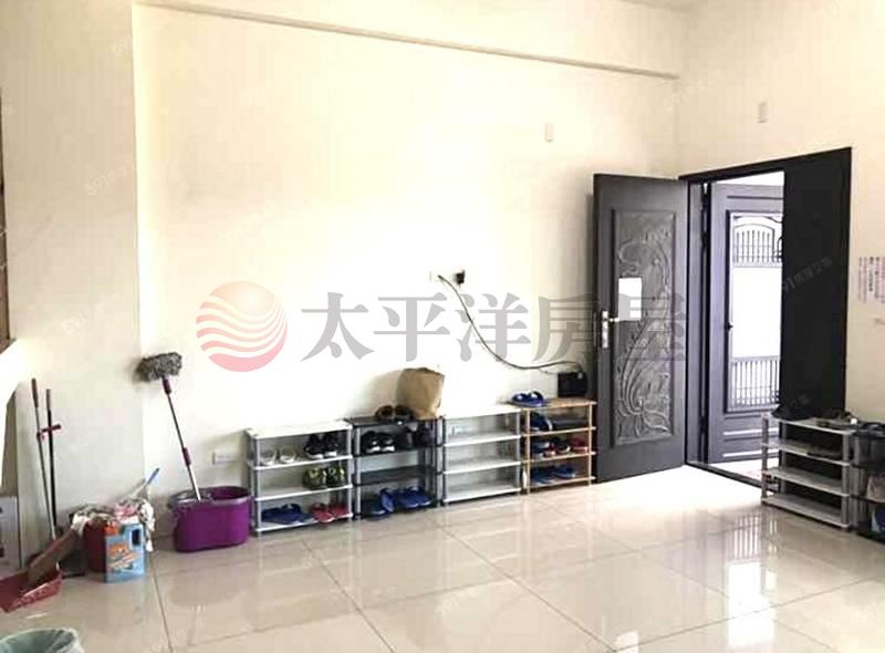 馬賽文化國中旁靜巷別墅房屋室內格局與周邊環境