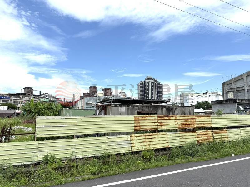 羅東鎮東安段方正乙工房屋室內格局與周邊環境