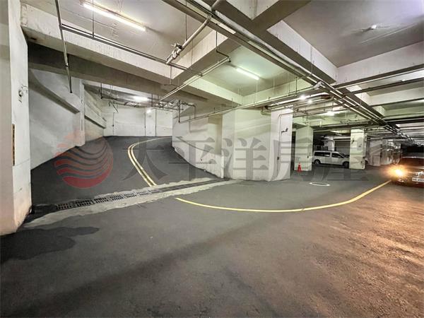 崇德漢口三房車位捷運宅房屋室內格局與周邊環境
