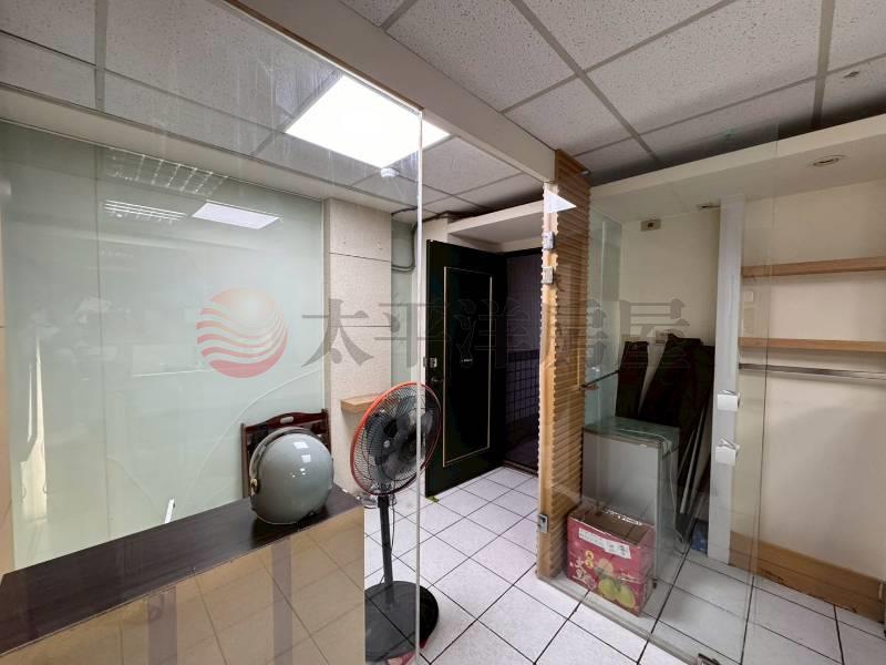 勇建通商大樓~住辦雙用+平車房屋室內格局與周邊環境