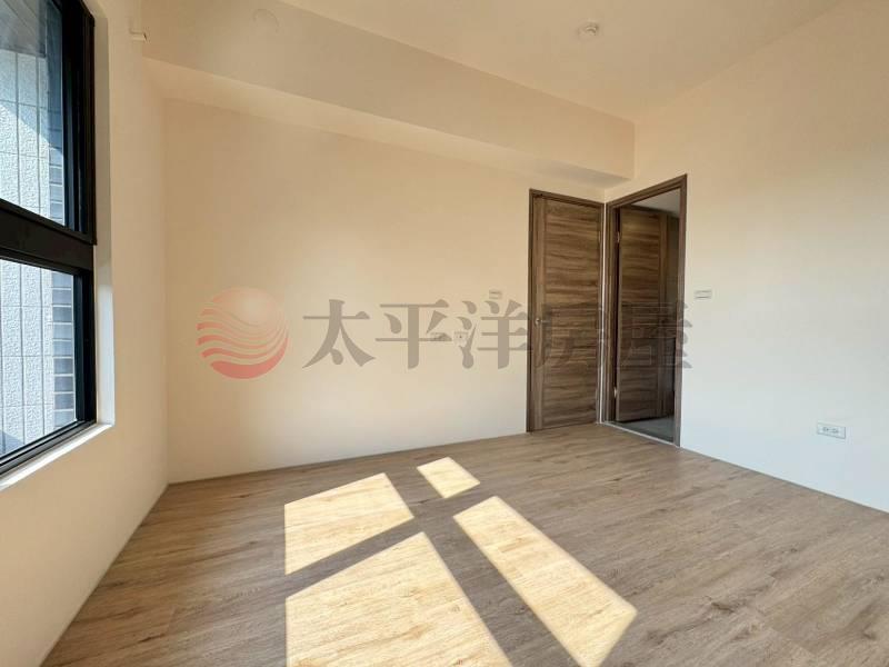 北屯中國醫BOT特區邊間四房柱邊平車房屋室內格局與周邊環境