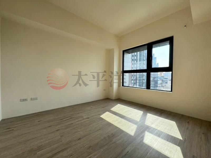 北屯中國醫BOT特區邊間四房柱邊平車房屋室內格局與周邊環境