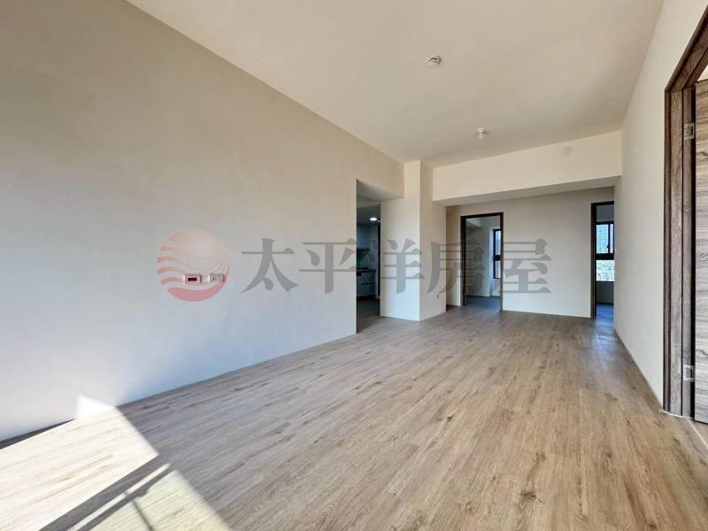 北屯中國醫BOT特區邊間四房柱邊平車房屋室內格局與周邊環境