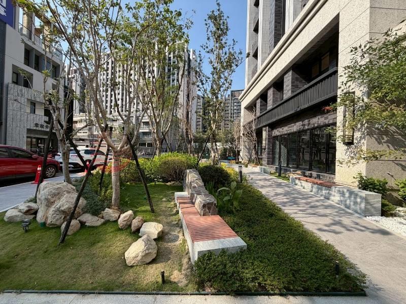 北屯中國醫BOT特區邊間四房柱邊平車房屋室內格局與周邊環境