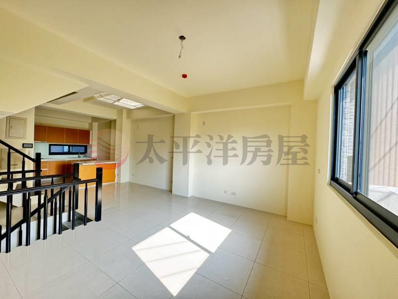 烏日溪南全新社區電梯別墅B房屋室內格局與周邊環境