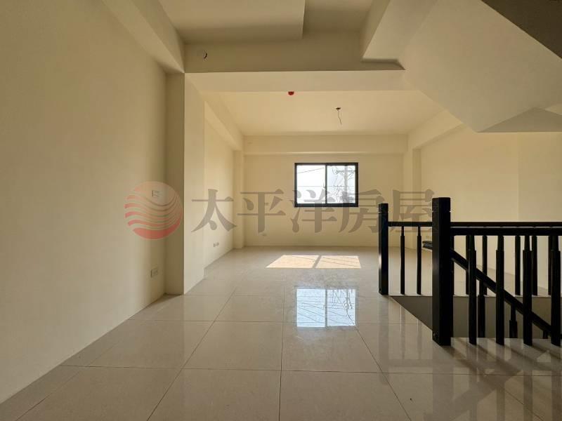 烏日溪南全新社區電梯別墅B房屋室內格局與周邊環境