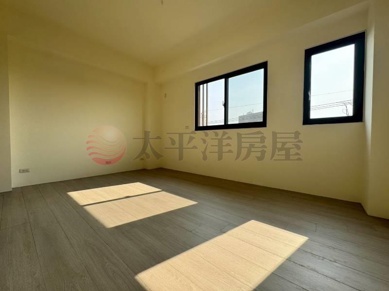 烏日溪南全新社區電梯別墅B房屋室內格局與周邊環境