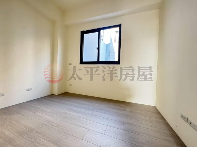 烏日溪南全新社區電梯別墅B房屋室內格局與周邊環境